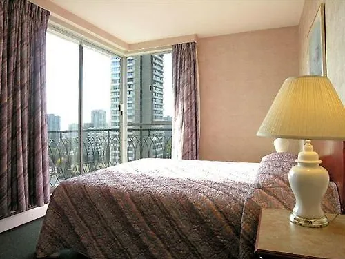 Tropicana Suite Hotel Vancouver