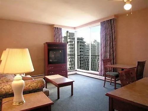 Tropicana Suite Hotel Vancouver
