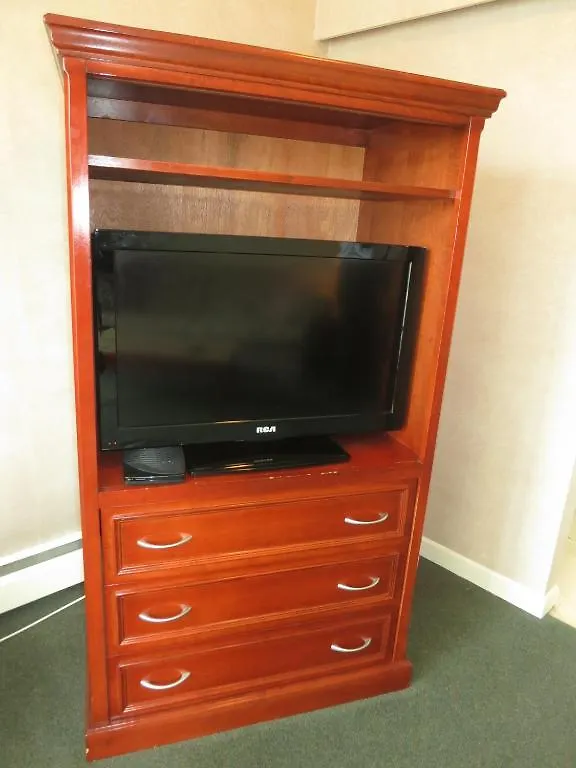 Tropicana Suite Hotel Vancouver
