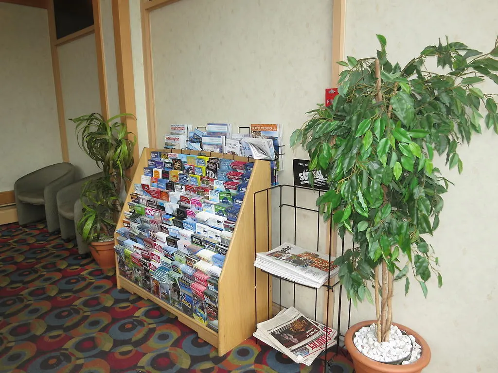 Tropicana Suite Hotel Vancouver