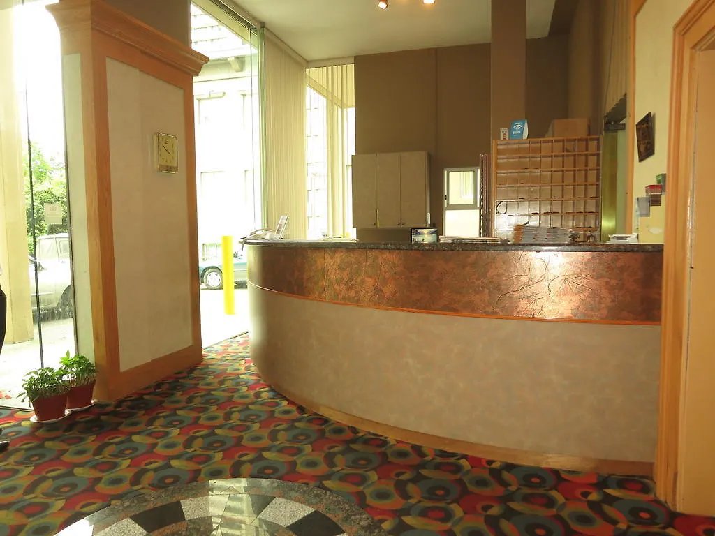 Tropicana Suite Hotel Vancouver